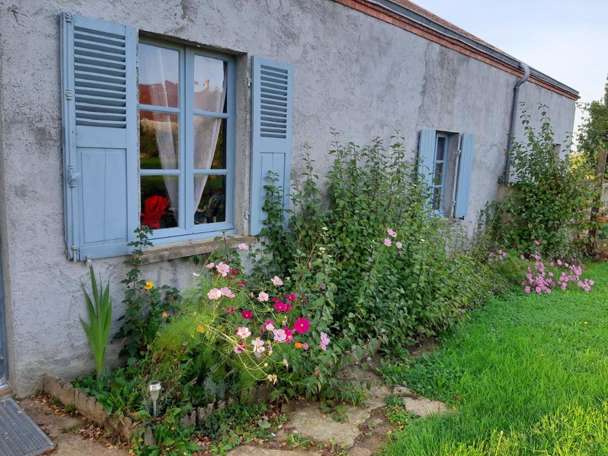 Notre Village Papillon Bed&Breakfast Neret Dış mekan fotoğraf
